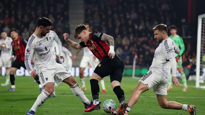 Maguire sees red as Man United held to 2-2 draw at Bournemouth