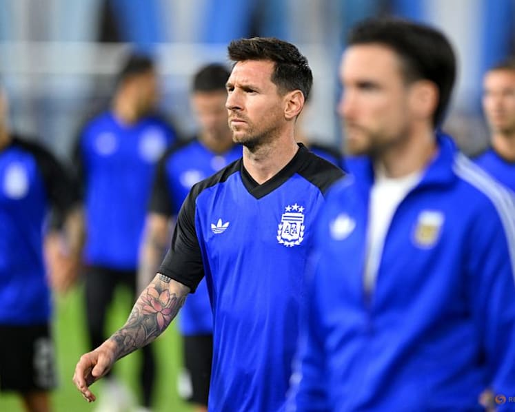 Lionel Messi to start for Argentina in friendly against Zambia