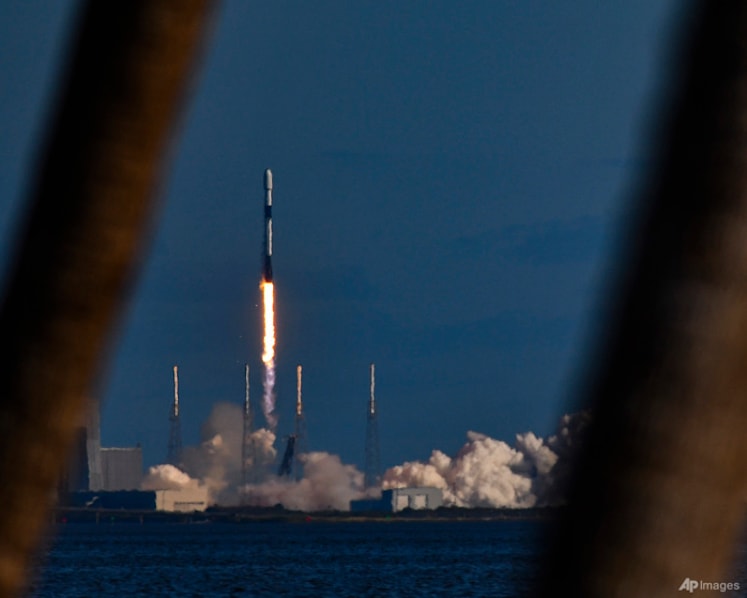 Vietnam's VinSpace signs SpaceX launch deal for 2027