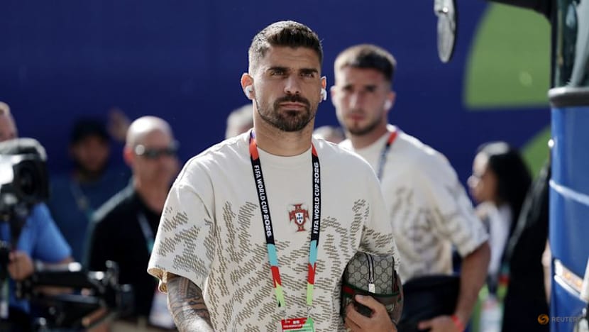 Portugal swap Neves for Neves in final group game against Colombia