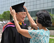 ‘Completely lost’: 71-year-old grandfather graduates from SUSS with multiple distinctions after initial struggles