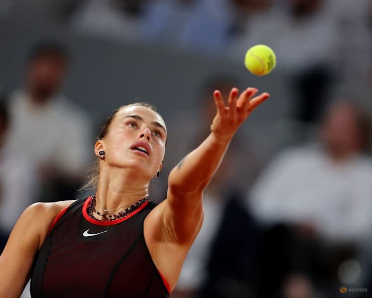 Relentless Sabalenka beats Osaka to reach French Open quarters