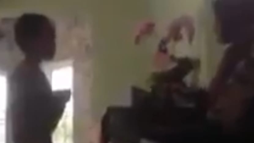 Bapa akui dimaklumkan anak 'diajar' sebelum klip video tular