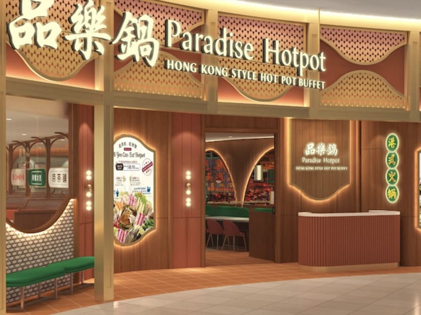 New Paradise Hotpot outlet at VivoCity offering opening promotion of 1 dines free with 2 paying adults
