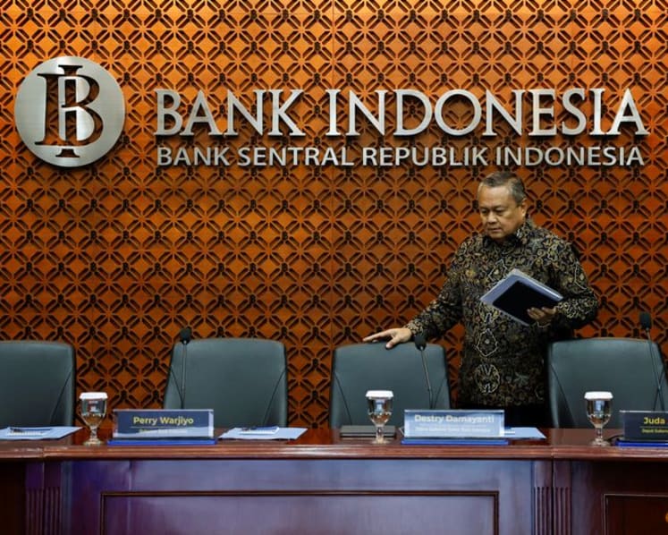 Indonesia central bank to make big interventions to stabilise rupiah, governor says