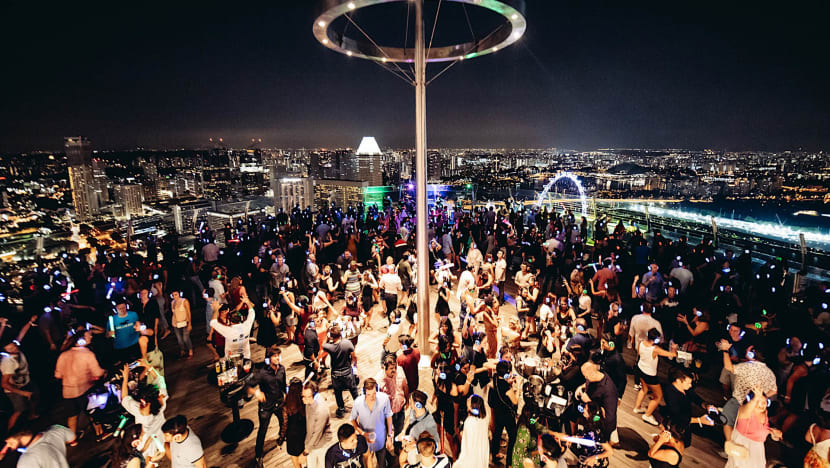 Go To A Silent Disco, Outdoor Arcade & Other Fab Things To Do In Singapore This Weekend (Oct 21-23)