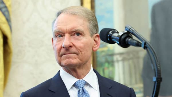 US SEC chair says agency plans to create new rules for crypto tokens - Channel News Asia (Picture 2)