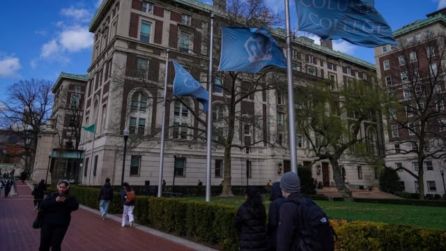 特朗普签署备忘录 要求大学披露种族录取数据