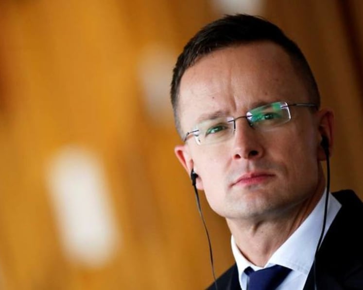 Hungary's foreign minister tests positive for COVID-19 after arriving in Thailand