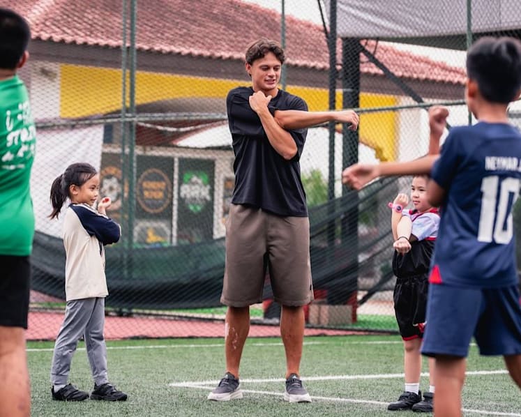 Cardiff City's Perry Ng spends summer in Singapore, says desire to play for Lions 'stronger than ever'