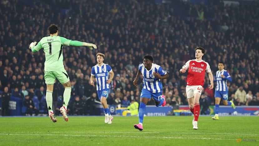 Arsenal seize control as Man City slip, Chelsea thrash Villa