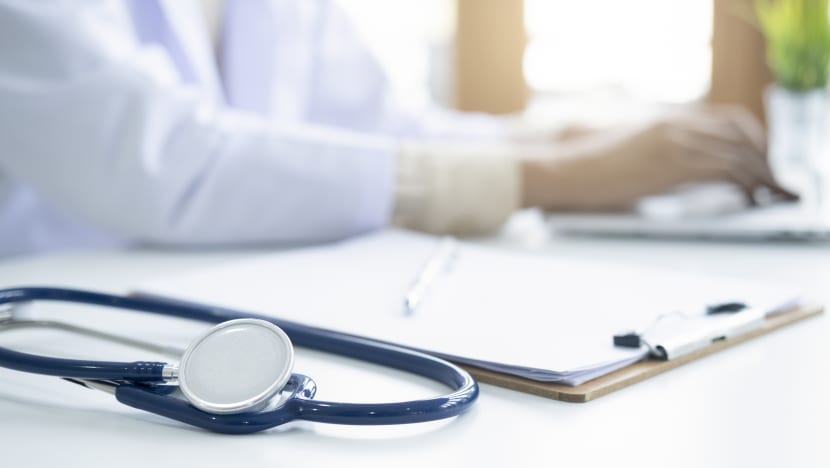 மார்பகப் புற்றுநோய் - அறிகுறிகள், அபாயங்கள்..கண்டறிவது எப்படி? 