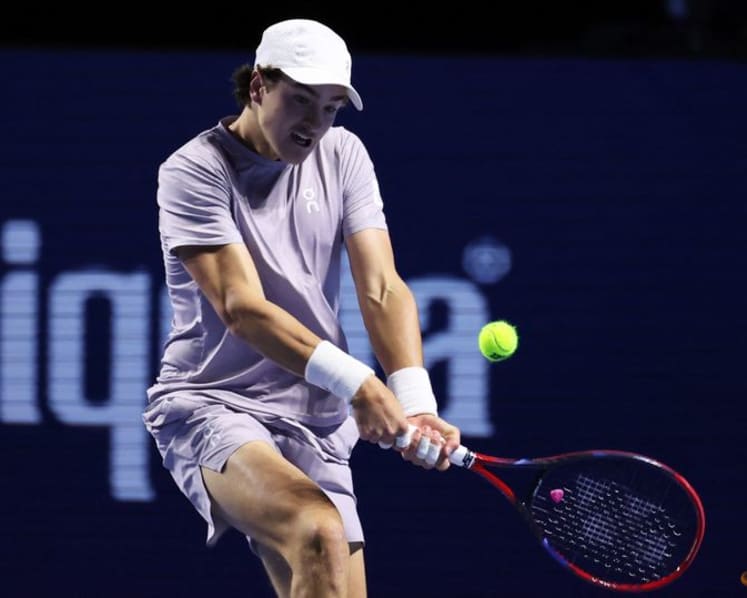 Brazilian teen Fonseca beats Davidovich Fokina to win biggest career title in Basel