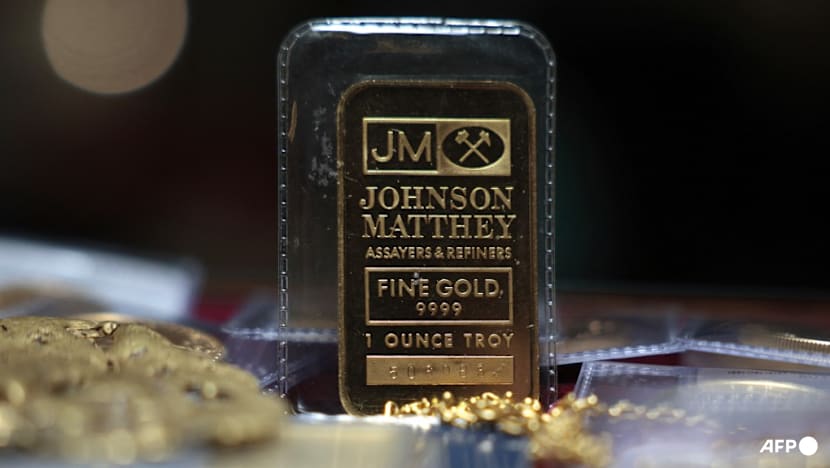 US government shutdown, expected Fed cuts among reasons behind gold's record-breaking rally: Analysts US government shutdown, expected Fed cuts among reasons behind gold's record-breaking rally: Analysts