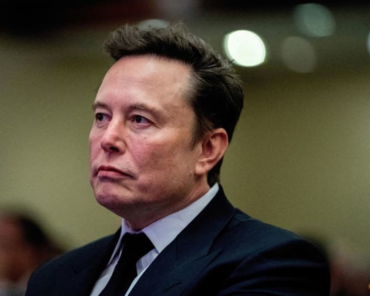 Musk urges release of British far-right figurehead