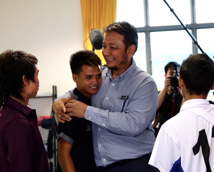 Sabah quake: Guides and survivors reunite at Tanjong Katong Primary School
