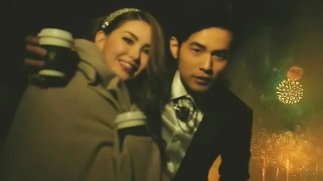  周杰伦首度公开求婚昆凌画面，甜曝当年幕后趣事