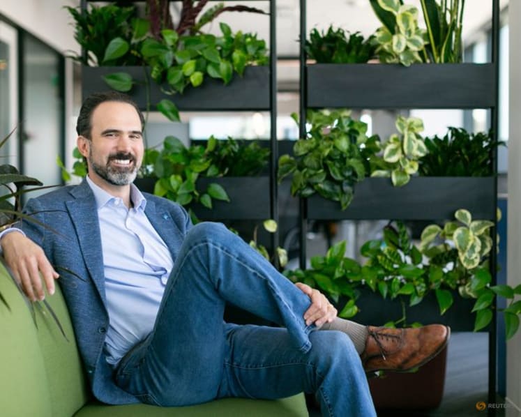 Payroll startup Deel names former Intuit executive Kauffman as CFO for IPO goal