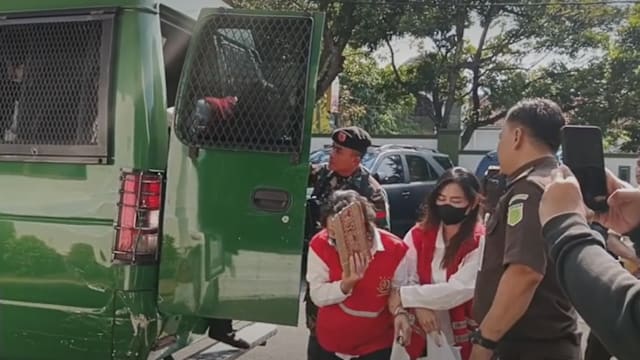 涉贩卖婴儿到新加坡 印尼19人判监