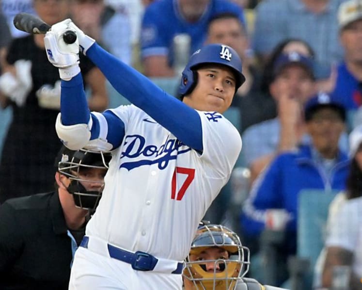 Baseball-Blue Jays facing toughest test yet in World Series showdown with Dodgers