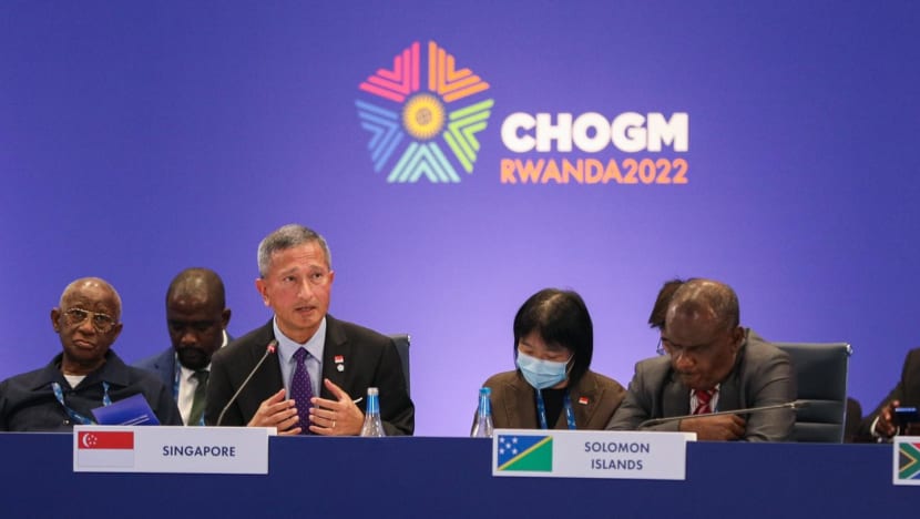 Negara-negara harus berusaha pastikan dagangan kekal terbuka: Vivian Balakrishnan