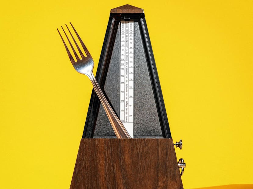 Does intermittent fasting live up to the hype? It works on mice – but does it work for us?