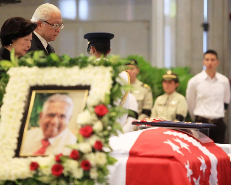 Thousands bid a final farewell to Nathan at Parliament House