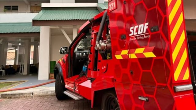 罗弄榴梿组屋发生火患 四人送院其中一人不治