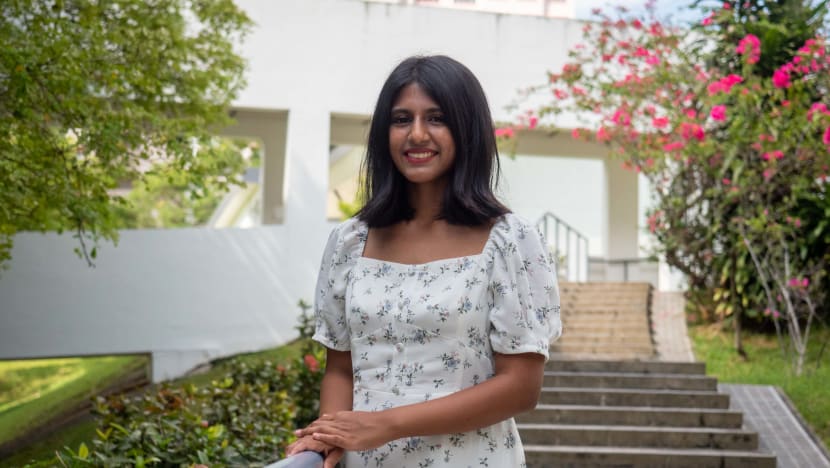 Pregnant student drops out of school to have twins, returns a year later to score almost straight As at A-Levels