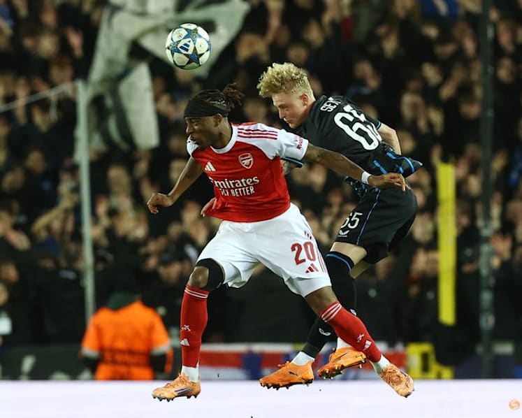 Arsenal make it six out of six with easy win over Club Brugge