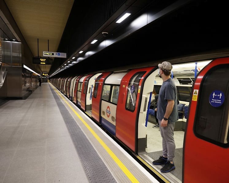 London subway in first major expansion since the '90s