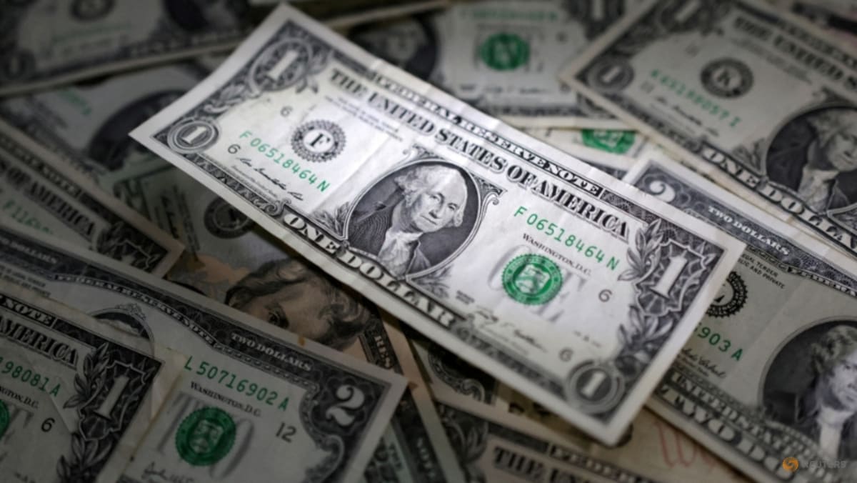 Dollar gains as Middle East conflict lifts oil, Fed hike looms