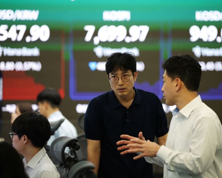 Retail investors hit borrowing limits at South Korean brokerages, think tank says 