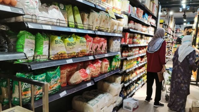 马国米粉明起涨价20% 碎米短缺恐致停产 