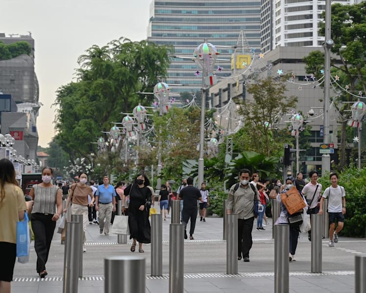 Busking restrictions eased at 4 sites along Orchard Road during festive period