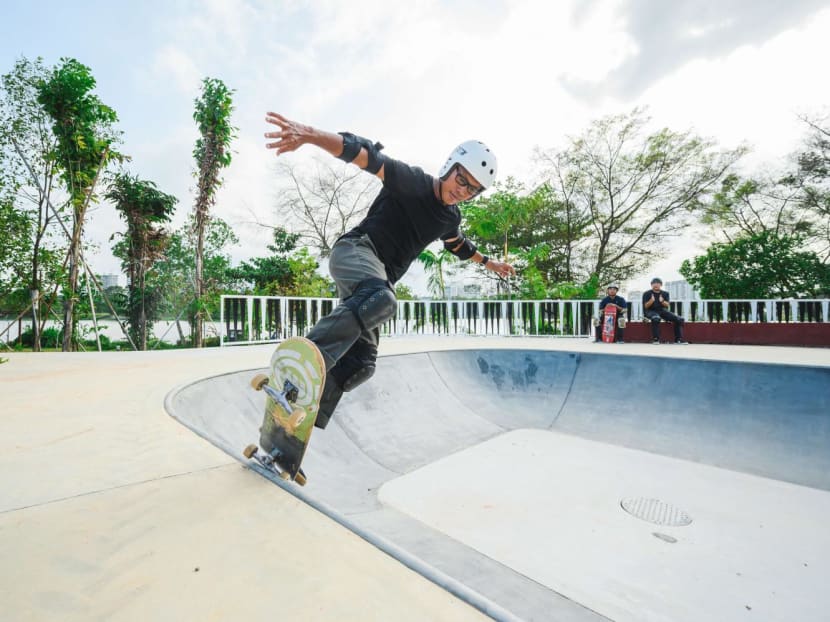 The Mini Bowl Pod, which is meant for beginners and those at the intermediate level.