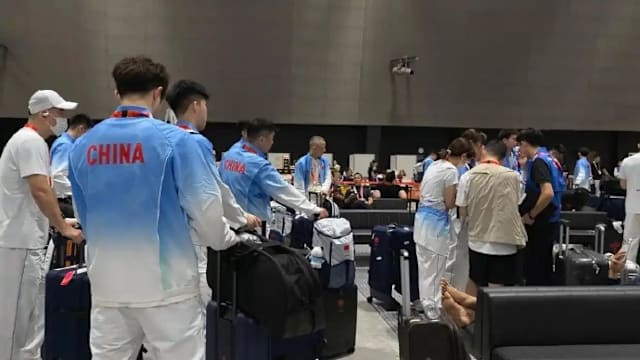 住宿安排混乱没接送 多国运动员被迫滞留机场