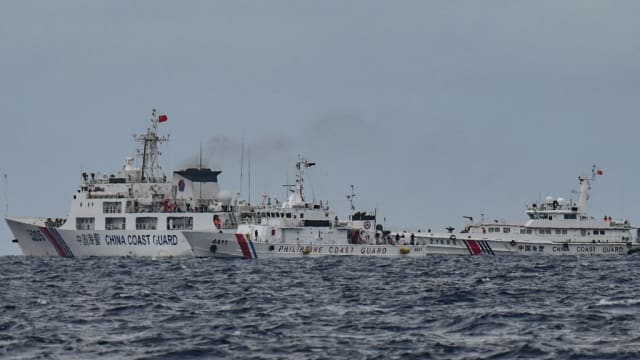 中国：同菲律宾就南中国海坦诚交换意见