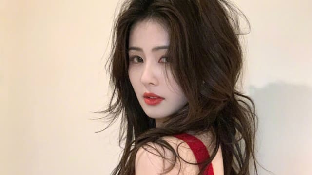 白鹿成为爱奇艺国际版全球代言人