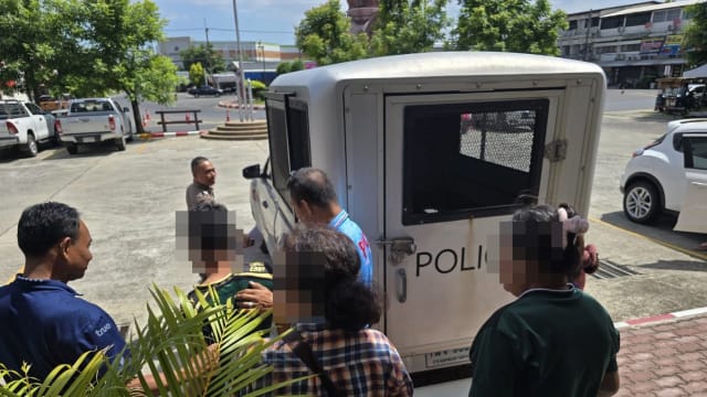饱受多年家暴忍无可忍 15岁少年向父开枪