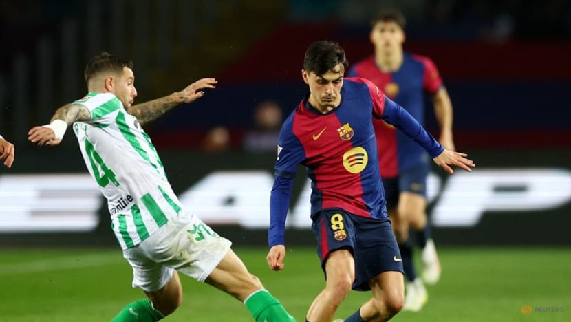 Barcelona held by Betis, miss chance to extend league lead