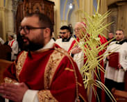 Israeli police block Catholic cardinal from Jerusalem's Holy Sepulchre on Palm Sunday