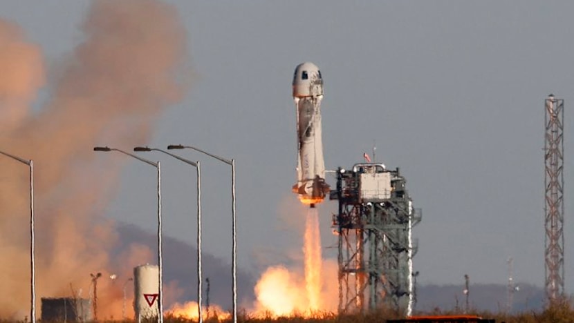 Blue Origin shutters New Shepard rocket program to focus on moon lander development