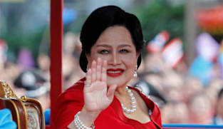 Singapore leaders send condolences after death of Thailand's former queen Sirikit