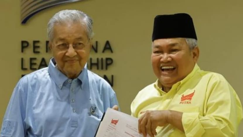 Dr Mahathir dipelawa sertai Parti Bumiputera Perkasa M'sia selaku penasihat
