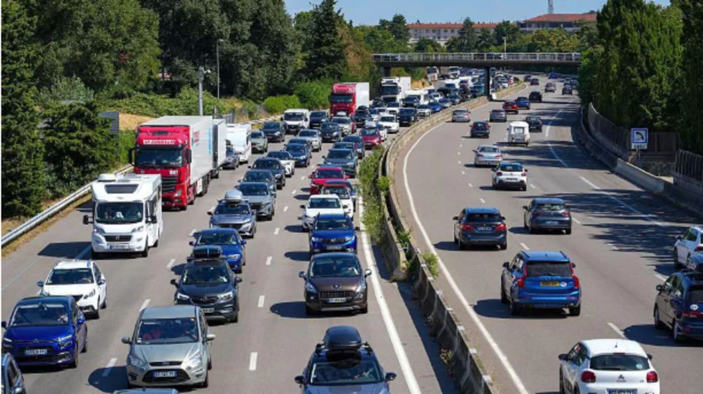 法国“幽灵车”丑闻曝光 约百万辆非法登记车辆上路