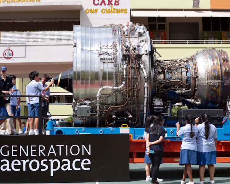 Rolls-Royce kicks off drive to interest students in aerospace industry