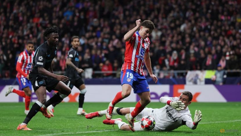 Alvarez scores twice as Atletico fight back to beat Leverkusen 2-1