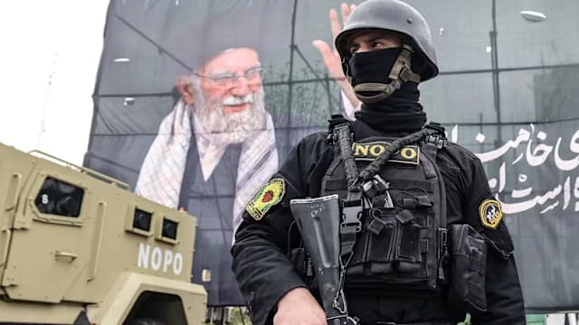 伊朗革命卫队：若更多领导人遇害 将对付18家美国科技公司