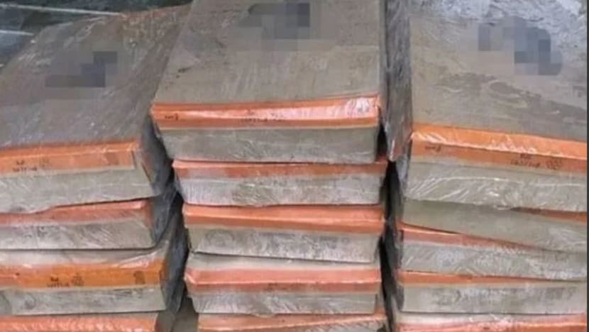 210kg keratan ayam dirampas cuba diseludup masuk ke M'sia dari S'pura 210kg keratan ayam dirampas cuba diseludup masuk ke M'sia dari S'pura